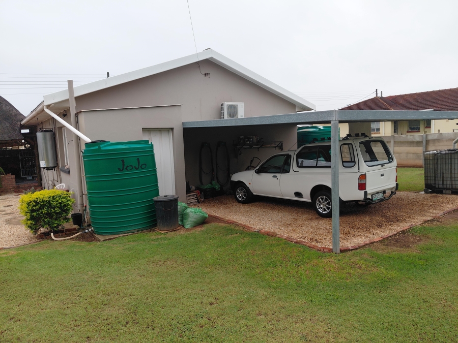 3 Bedroom Property for Sale in Bothasrus Eastern Cape